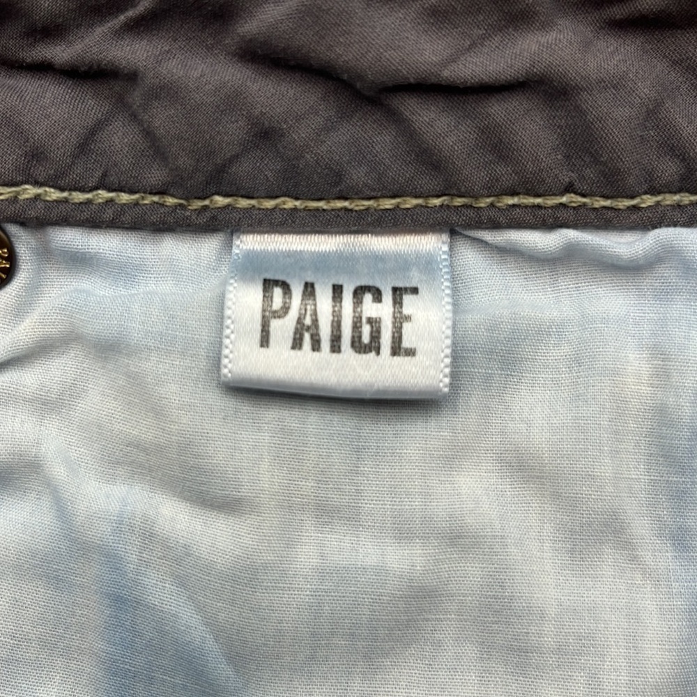 Paige 2 1/2” Inseam Keira Short Size 25 - Picture 12 of 16